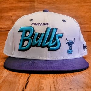 New Era 59FIFTY NBA Chicago Bulls Teal/Purple Script & Logo Hat Cap Fitted 7 5/8
